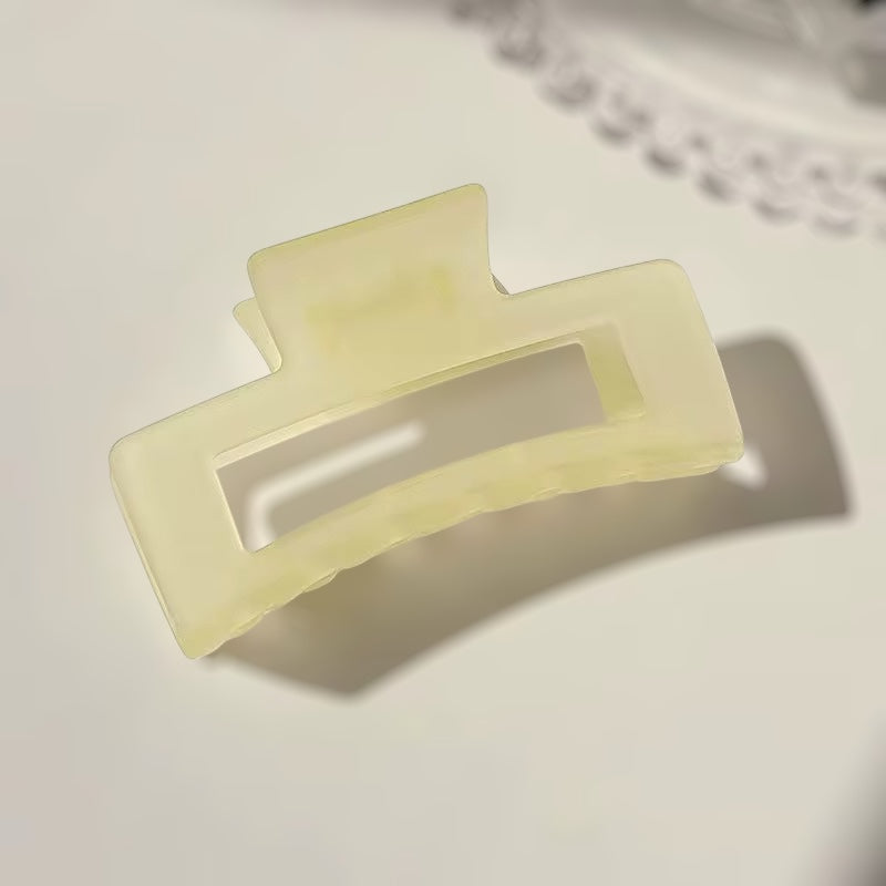 Translucent Claw Clip